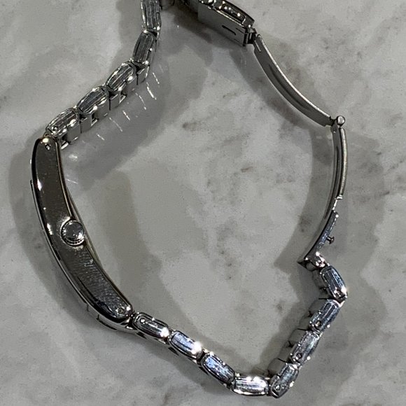 Tommy Hilfiger | Mens Silver Watch Like New - Picture 3 of 5